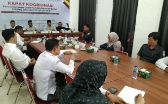 Panwaslih Nagan Raya bersama stakeholder Menghadiri Koordinasi  PDPB Triwulan III  di Aula KIP Nagan Raya, Senin 21 September 2026
